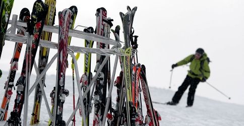 Zugspitzbahn startet mit Tiefschnee-Special in die Saison Zugspitzbahn startet mit Tiefschnee-Special in die Saison